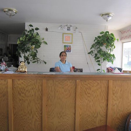 Budget Inn Fairport Εξωτερικό φωτογραφία
